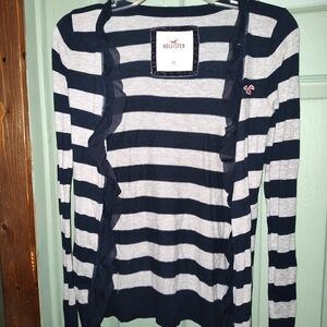 Hollister Women's Navy Blue and Gray Striped Ruffled Cardigan